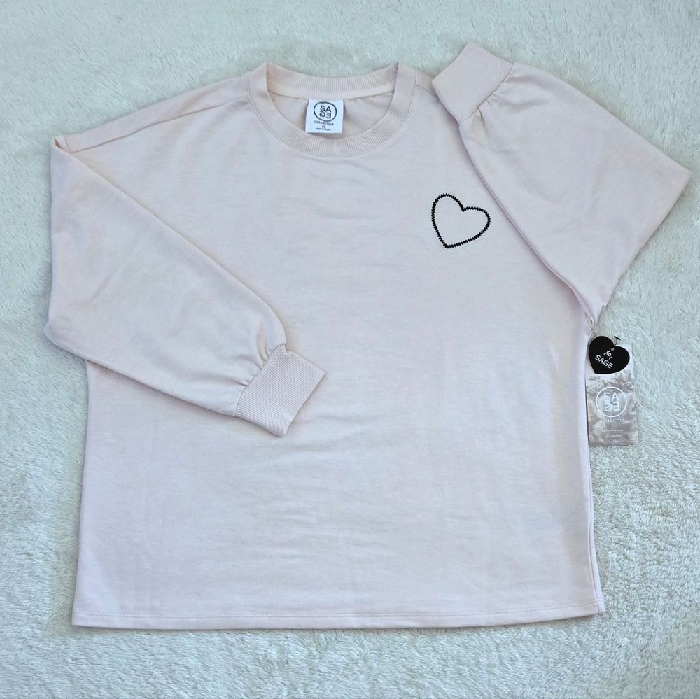 Sage🌿 Collective Stitched🪡 Open Black Heart🖤 Sweatshirt - NWT
